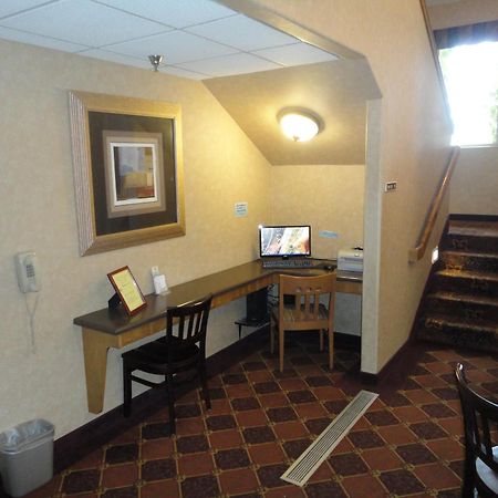 Days Inn By Wyndham Rapid City Dış mekan fotoğraf