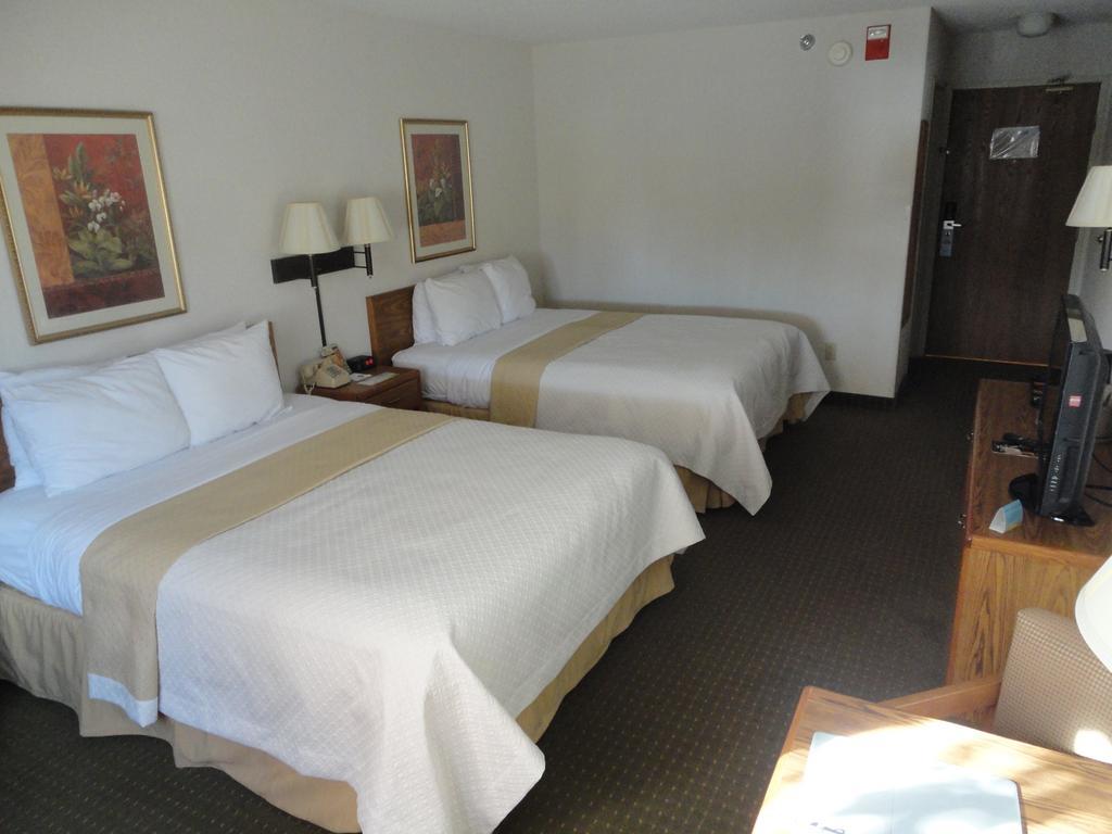 Days Inn By Wyndham Rapid City Dış mekan fotoğraf